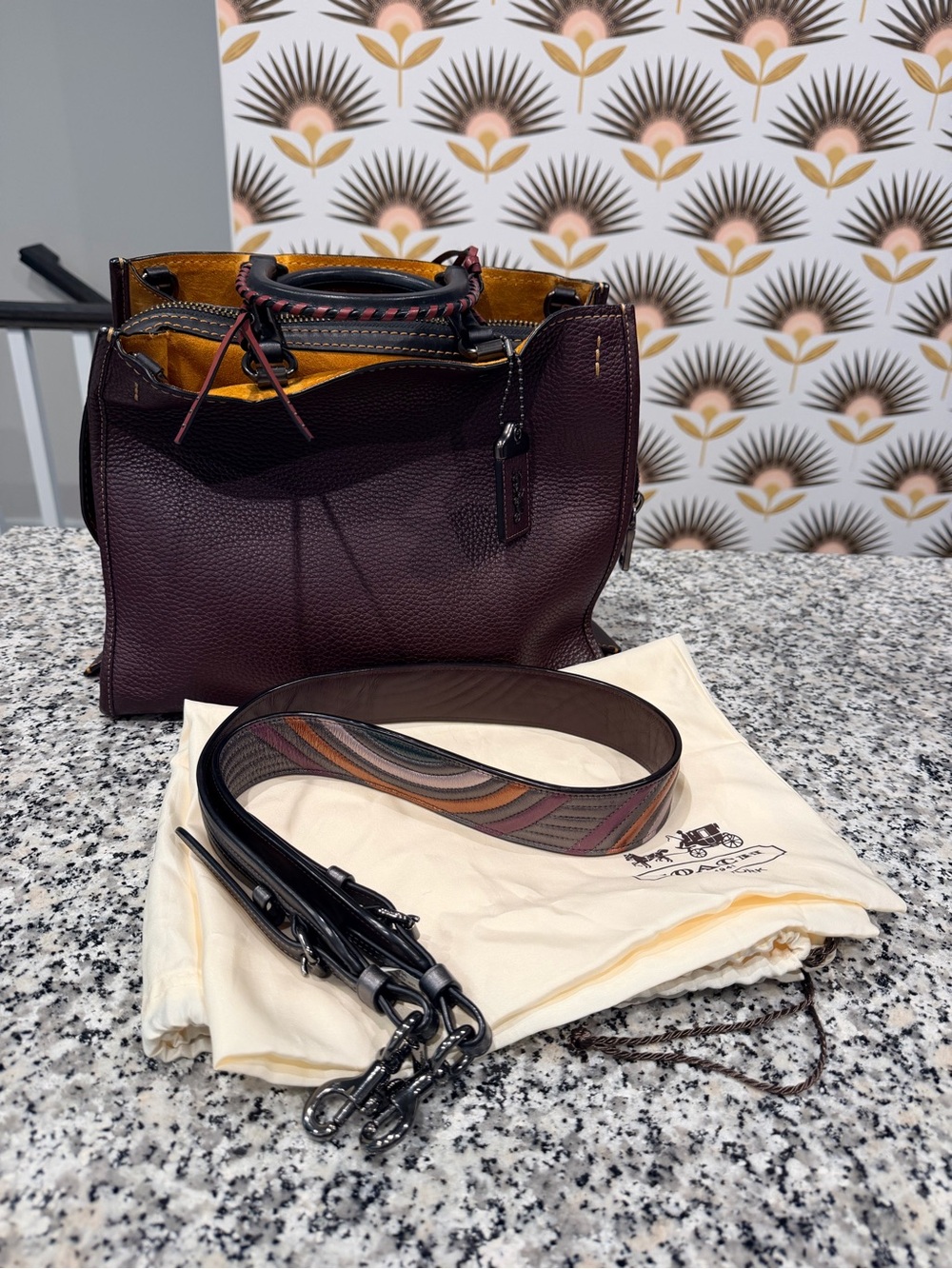 Coach 1941 Rogue 30 - Oxblood